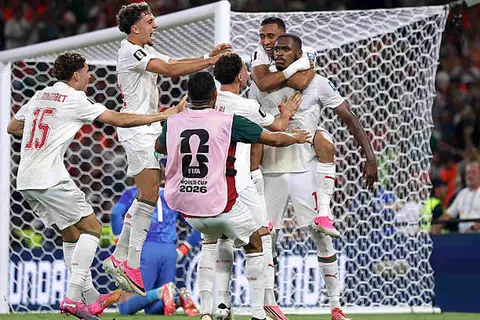 تشكيل المغرب.. تغيير وحيد.. وصيباري ودياز يقودان الهجوم أمام كندا في كأس العالم